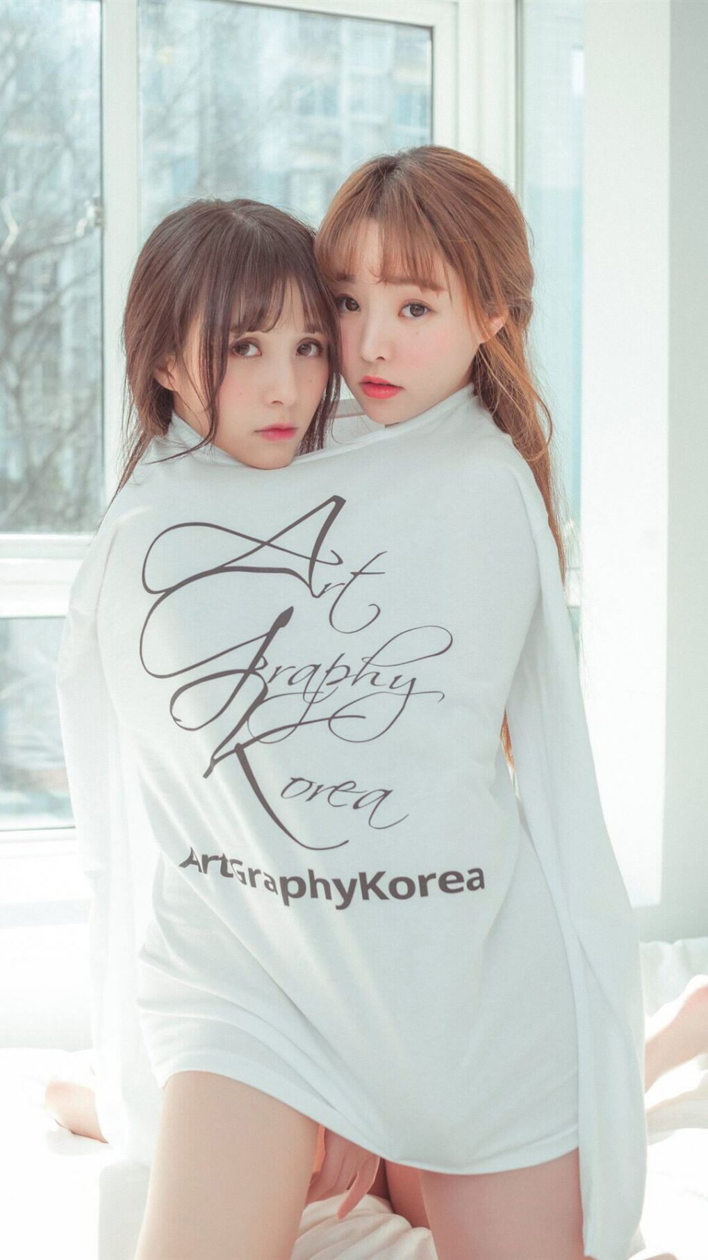 赫塔菲中场联合防守压制对方核心控球，赫塔菲对菲尔特